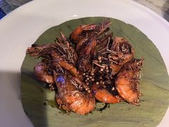 胡味油爆虾-桂满陇天书(南京德基旗舰店)