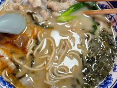 招牌黄鱼面-明呈黄鱼面馆(斜土路店)