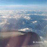 一下飞机，就直奔心中的殿堂