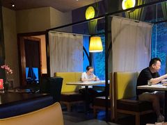 -绿茵阁牛扒餐厅(客村店)