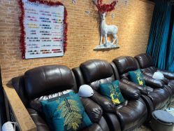 -尤米一站式美甲美睫