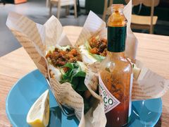 -Catch Bagel(芳草地店)