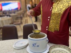 -轩记海鲜餐厅·四十五年老字号·经典粤菜(西区彩虹店)