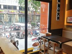 -熊吞·大碗丼烧肉饭(西市场嘉华店)