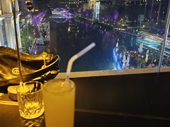 -Tipsy Bar•屋顶露台酒吧&水烟吧