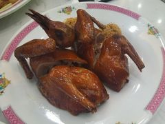 招牌乳鸽-东鑫记港式茶餐厅(南京东路店)