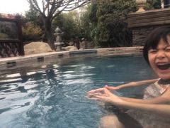 -芭东小镇温泉