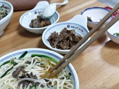 -泉兵三代清汤粉(晟龙店)