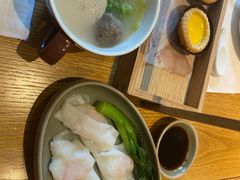 -美食小镇·观赏珍稀鸟类·长隆熊猫酒店