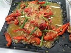 -巨猩龙虾烧烤