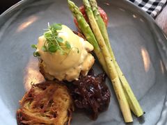 -ROAST coffee & eatery