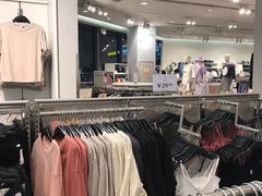 -H&M(来又来时尚购物广场店)