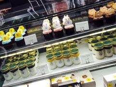 -LINE FRIENDS Garosu-gil Flagship Store