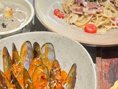 酸辣奶油青口贝-CRAZYONES西班牙海鲜饭(上海美罗城店)