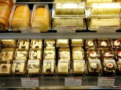 -红宝石·鲜奶小方·海派西点房(南丹店)