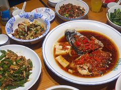 -尚禾厨·湘菜馆(步行街店)