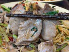 -方铲铲·成都板凳面(滨江银泰店)