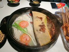 -钢管厂五区小郡肝串串香(滨江店)