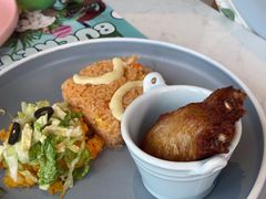 -水桶王国主题餐厅·聚会·生日派对·亲子活动·家庭套餐(亚龙湾希尔顿店)