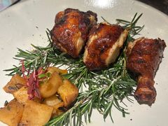 -LESCEDARS Brasserie Bistro香柏树