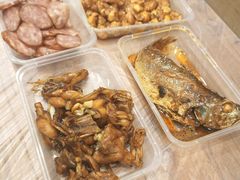 -蓝精灵饺子店