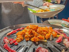 -明洞阿姨·韩式酱蟹烤肉·创意料理(三元桥店)