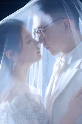 -雪中彩影婚纱摄影·微光艺术中心