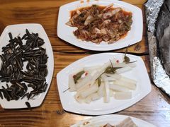 -山妹子铁锅炖
