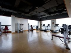 健身房-上海浦东康桥绿地假日酒店