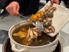 -蘑统田下·野生菌火锅