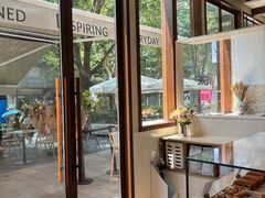 -VERIE BAKEHOUSE