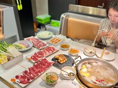 -牛人日志·鲜牛肉骨汤火锅(万科里瑧店)