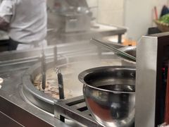 -遵义虾子张六羊肉粉(普陀路店)