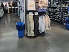 -迪卡侬(越秀公园店)