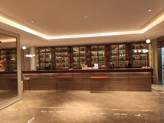 -广州天河体育中心美居酒店