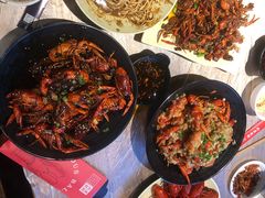 -巴厘龙虾·榜首油焖大虾(音乐学院·沿江酒馆店)
