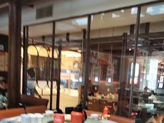 -阿瓦山寨·湘菜现炒·剁椒鱼头王(咸阳总店)
