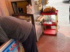 -古老冰山特色冰淇淋店(艾提尕尔店)
