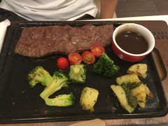 牛排-必胜客(证大大拇指店)