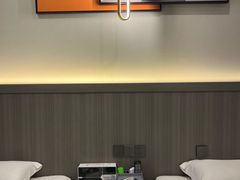 -南月台酒店(春熙路李家沱地铁站店)