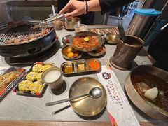 -草家酱蟹炭火烤肉店(珲春南路一店)