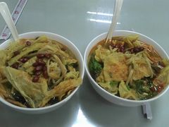 -丽丽三鲜螺蛳粉(田林路店)