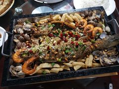 -东来菜馆•手抓海鲜家常菜•海鲜锅贴(鸽子窝店)