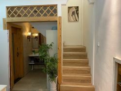 -依灵瑜伽普拉提连锁