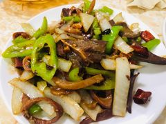 炒驴杂-河间正宗驴肉火烧(听海居店)