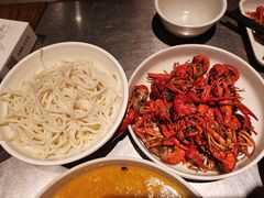 -龙巢盱眙龙虾·牛蛙·烧烤宵夜(八卦岭店)