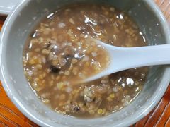 -边江铁锅炖鱼(振八街店)