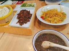 -宏状元现熬粥·京味菜(黄寺大街店)