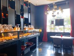 -Salon de The de Joel Robuchon(外滩18号店)