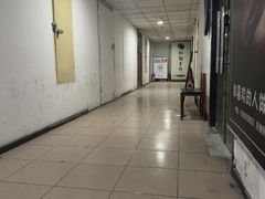 -荒岛实景沉浸密室(江汉路1店)
